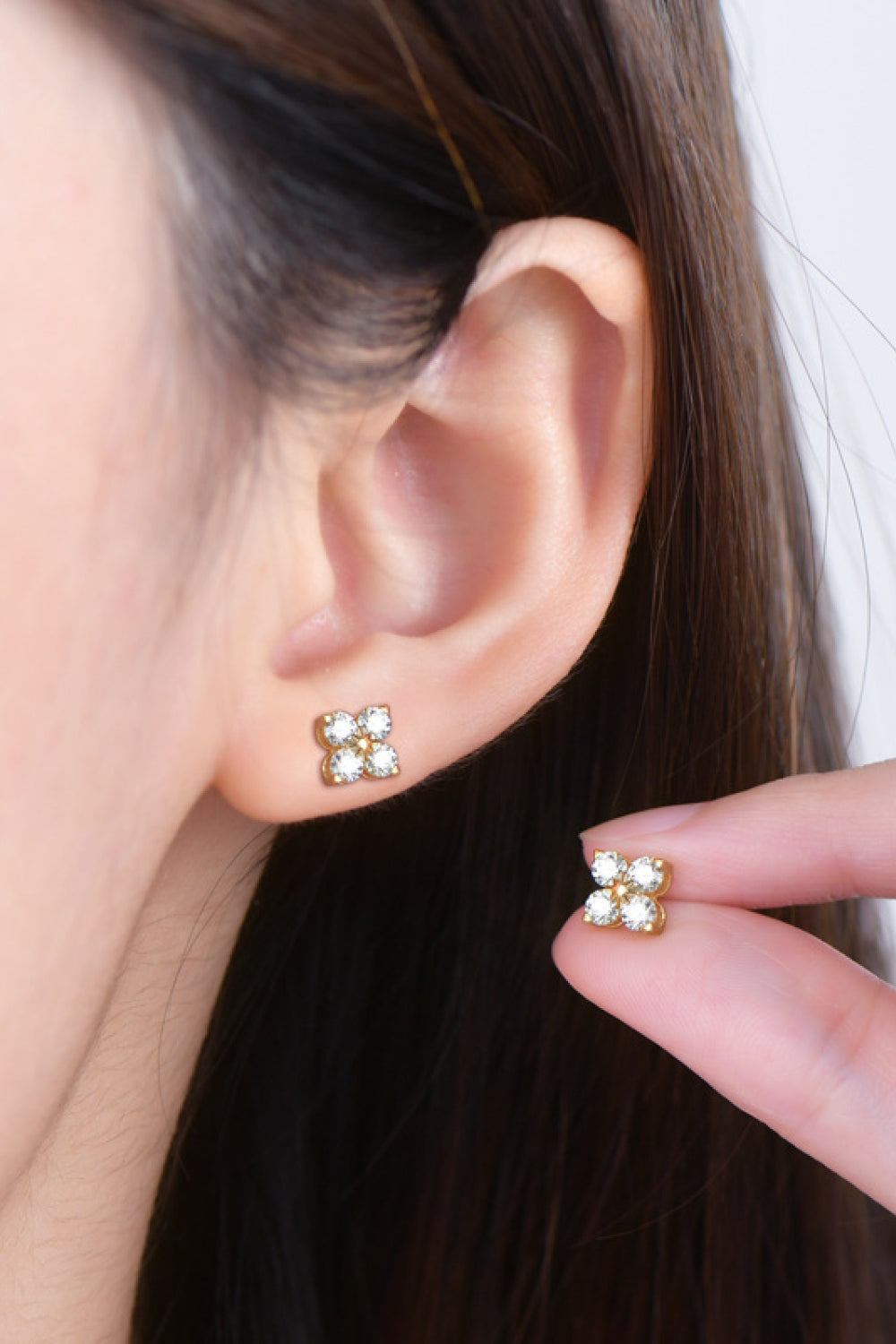 Moissanite Four-Leaf Clover Stud Earrings | Platinum-Plated 925 Sterling Silver Lucky Clover Earrings | 0.8 Carat Total - Bling Addict