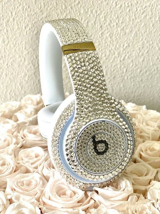 SoundWave Luxe | Swarovski or Glass Crystal Beats by Dre Headphones – Solo Pro, Solo 4, Studio 3, Studio Pro & KK Edition - Bling Addict