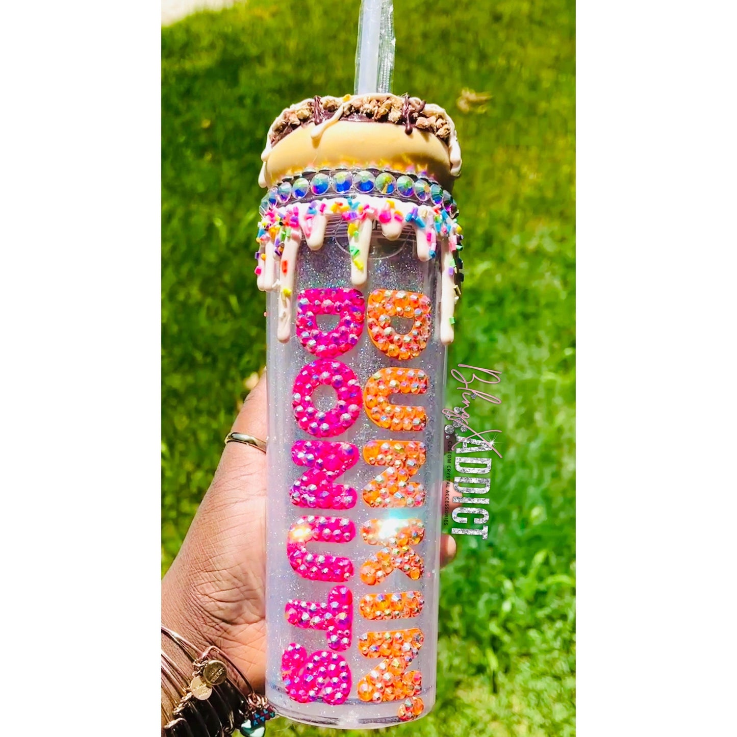Donut Glitter Globe Tumbler: Sparkly Floating Glitter Cup