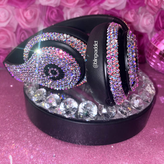 SoundWave Luxe | Swarovski or Glass Crystal Beats by Dre Headphones – Solo Pro, Solo 4, Studio 3, Studio Pro & KK Edition - Bling Addict